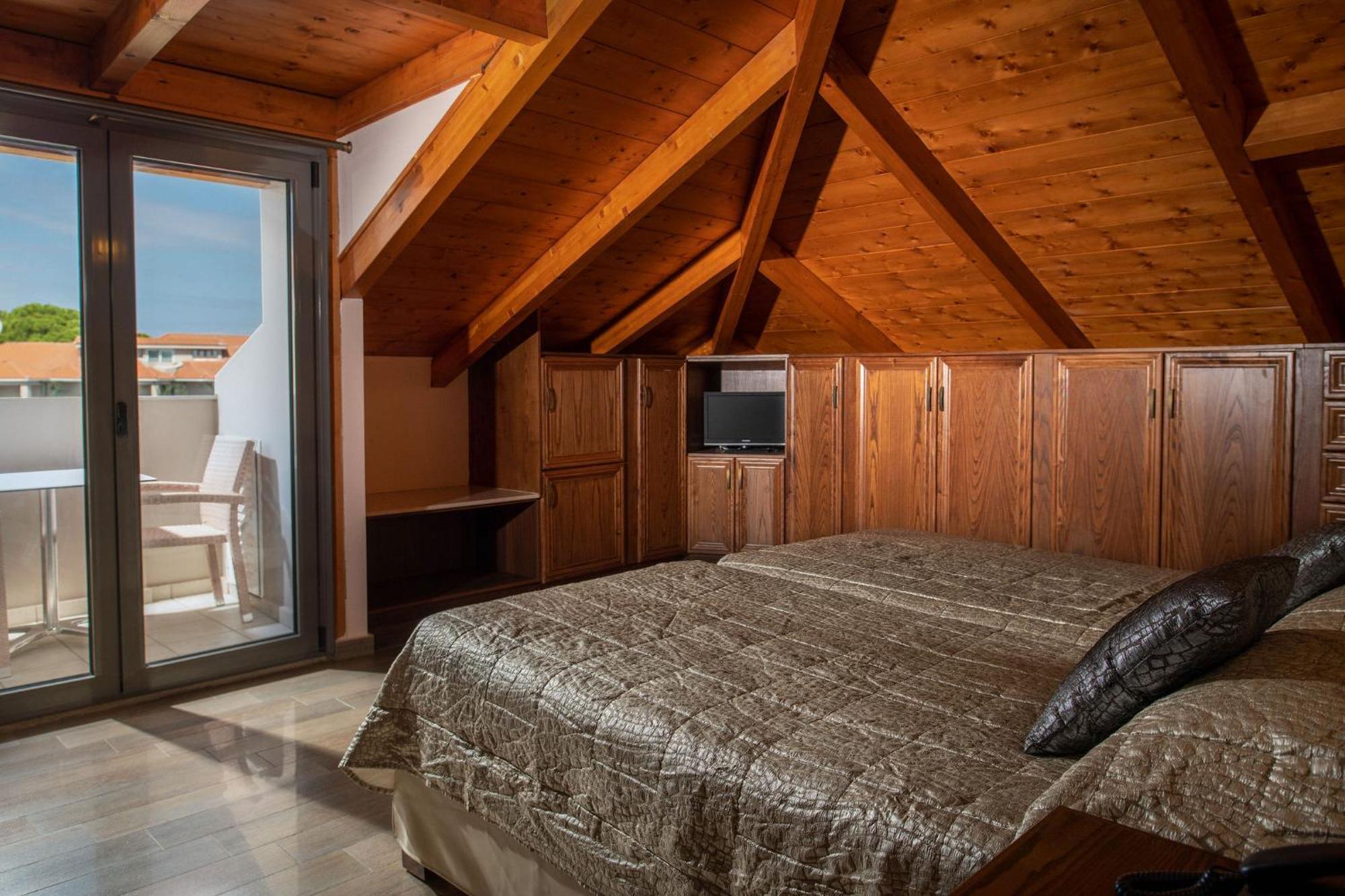 Hotel Palazetto Zakynthos - Adults Only 4*